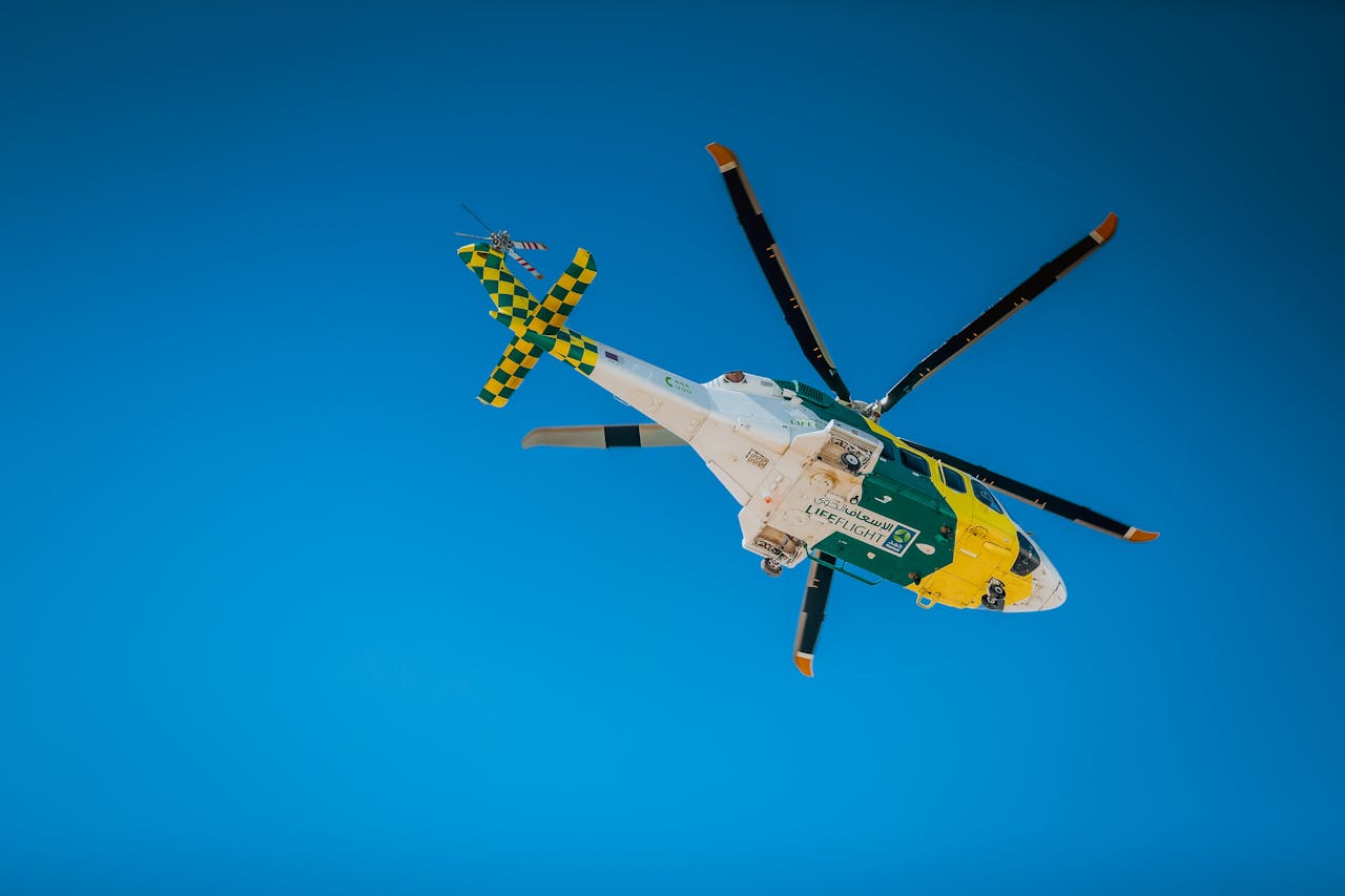 Free stock photo of ambulance, doha, helicopter